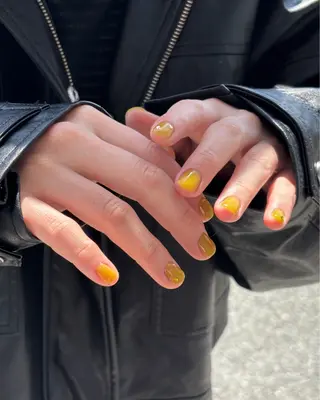 ネイル Aya Mauleaのネイルデザイン