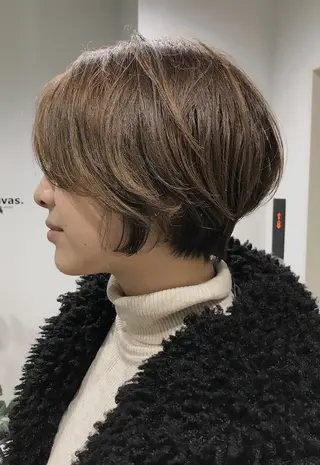 ショート インナーカラー ✂️櫻井海星のヘアスタイル