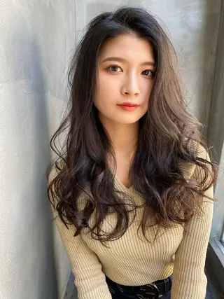 ロング カラー Mogami Kengoのヘアスタイル