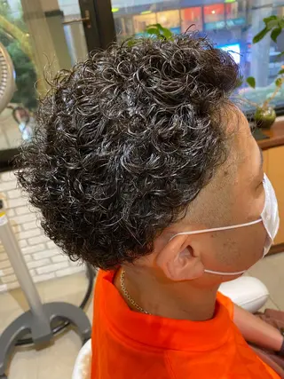 パーマ メンズ 伊藤 聖也のヘアスタイル