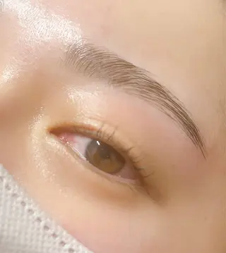 アイブロウ huluhulu Yabumotoのマツエク・マツパデザイン