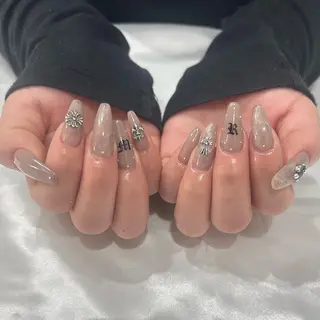 ネイル R Beauty Salon所属・R Beauty Salon 杉本のネイルデザイン