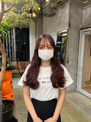 ロング カラー era所属・azumi/ボブ/暖 色/オリーブ/縮毛のヘアスタイル