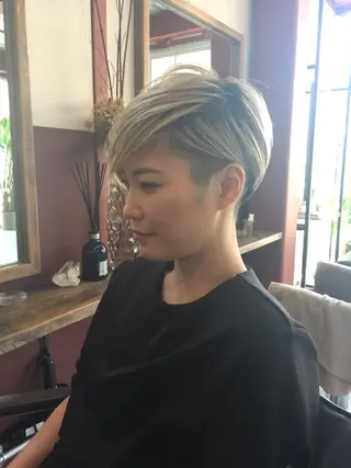ショート 福地 礼奈のヘアスタイル