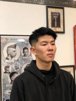 ショート メンズ BARBER SHOP FOURSEASON所属・OHNISH RYUSEIのヘアスタイル