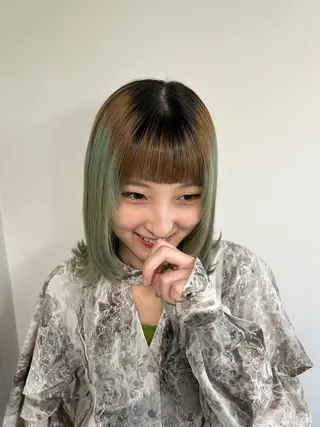 ミディアム 新潟/万代/レイヤー 韓国風/明間未来のヘアスタイル