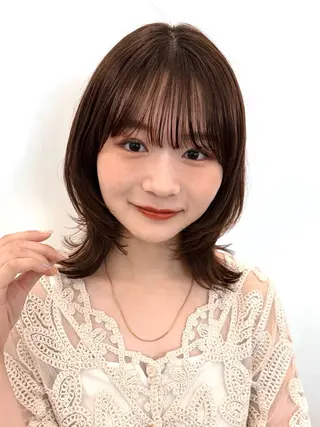 ミディアム カラー ヘアアレンジ 🌱ボブ/レイヤー/ ベージュ/あやみ✨のヘアスタイル