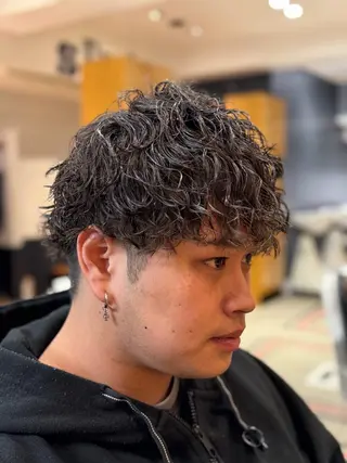 ミディアム shift赤坂店所属・武井 颯太のヘアスタイル