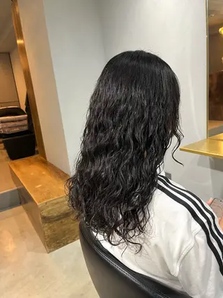 パーマ 【arc】 佐藤未希穂/レイヤーのヘアスタイル