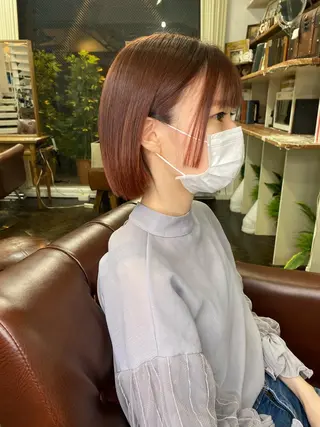 ミディアム カラー モモカ/ハイトーン /バレイヤージュのヘアスタイル