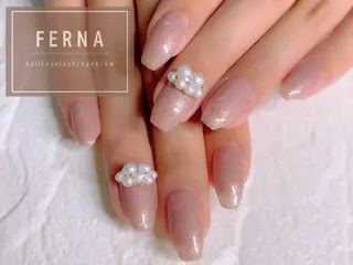 ネイル FERNA フェルナのネイルデザイン