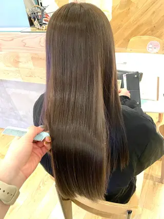 セミロング コトネ🫧 韓国風レイヤーカットのヘアスタイル