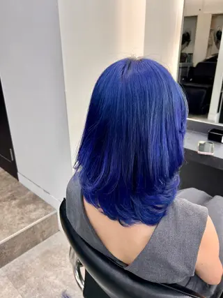 カラー SU ZUのヘアスタイル