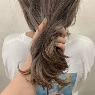 ミディアム カラー noa ☪︎のヘアスタイル