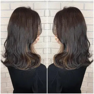 ロング 艶カラー🩵💛 NANAのヘアスタイル