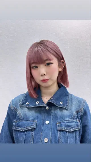 ミディアム カラー AISA viewNAGOYAのヘアスタイル