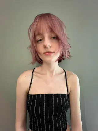 ミディアム カラー haco＋所属・圧倒的デザイン力 店長🎨RENAのヘアスタイル