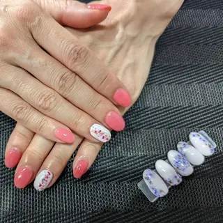 ネイル ナリタ・ マミのネイルデザイン
