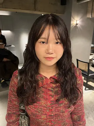 ロング 二村 海のヘアスタイル
