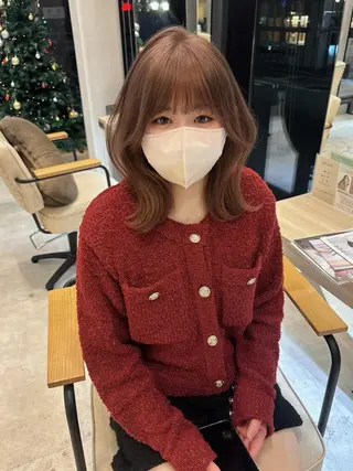 カラー 大橋 彩香のヘアスタイル