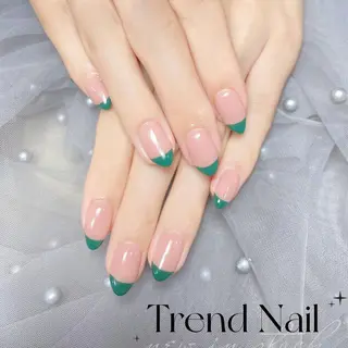 ショート トレンド ネイル スタジオのネイルデザイン