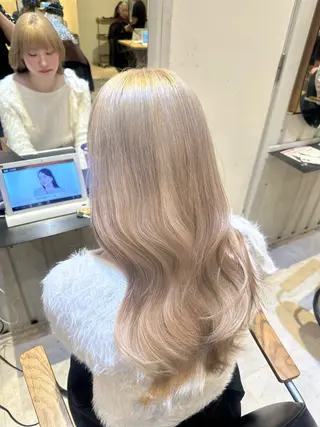 ロング カラー ラフィス池袋所属・✨本格的韓国スタイル 特化✨ﾊﾙｶ✨️のヘアスタイル
