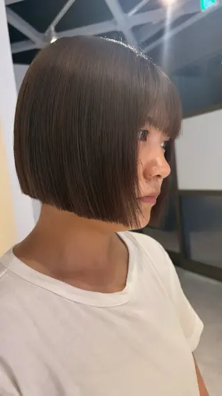 ショート カラー BALANCE.福山店所属・横山 花音のヘアスタイル