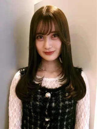 ロング カラー lot Karen /レイヤー 艶カラーのヘアスタイル