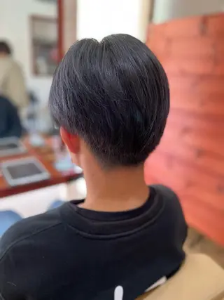 ショート カラー メンズ ヘアーサロン feel所属・磯山 美咲のヘアスタイル