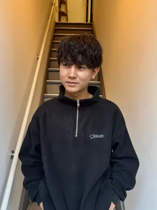 パーマ メンズ コイデ リュウセイのヘアスタイル