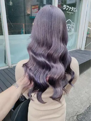 ロング ハイトーン×エクステ 💞くるみのヘアスタイル