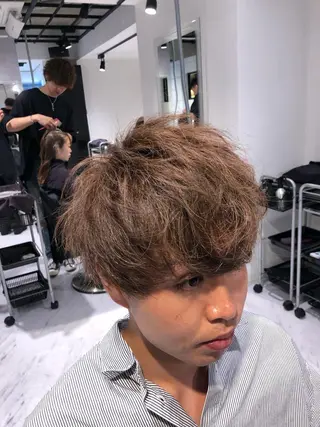 ショート カラー メンズ 赤み消し🌿 透明感カラー🫧のヘアスタイル