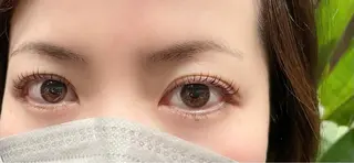 マツエク・マツパ まつげと眉毛の専門店 auliiのマツエク・マツパデザイン