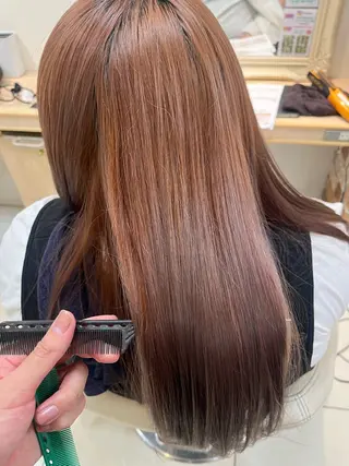 ロング カラー 荒井 海音のヘアスタイル