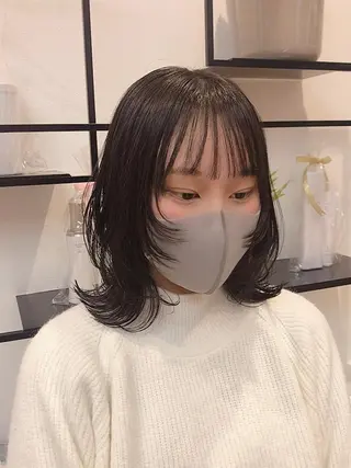 ミディアム 髙橋 かすみのヘアスタイル