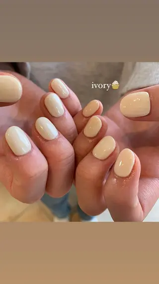 ネイル 佐藤 穂乃香のネイルデザイン