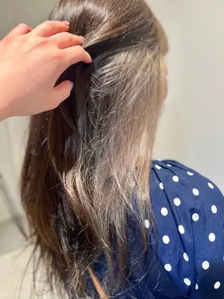 ロング カラー 透明感韓国風🦋 寒色カラー🦋レイナのヘアスタイル