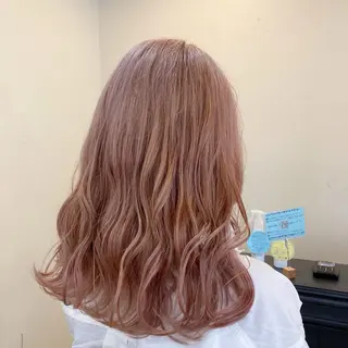 ミディアム みゆ/ カラーリスト🎀のヘアスタイル