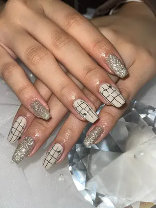 ネイル Basic本厚木店 𝑨𝒀𝑼✨️のネイルデザイン