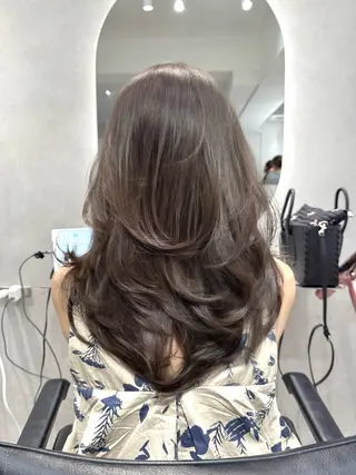 セミロング カラー ヘアアレンジ ONYX【オニキス】所属・韓国レイヤーカット/ 韓国ヘア/郷家拓斗のヘアスタイル