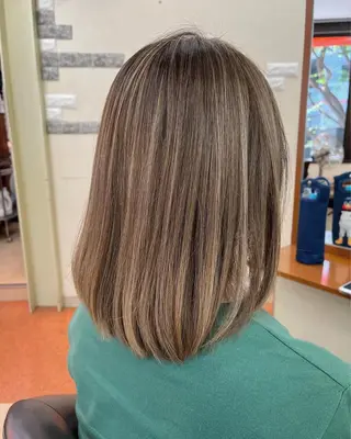 セミロング カラー 【ニュアンスカラー・ 髪質改善】スズキカナのヘアスタイル