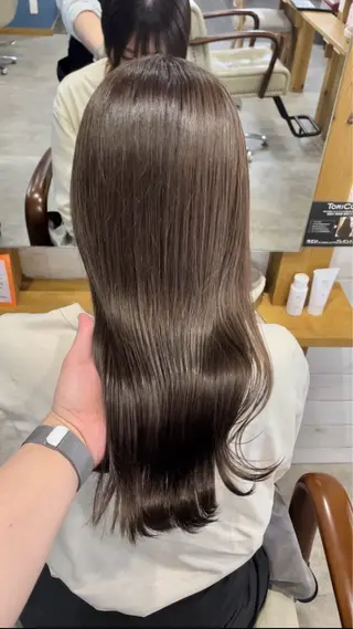 ロング カラー 梅田/茶屋町/ハイト ーン/kizunaのヘアスタイル