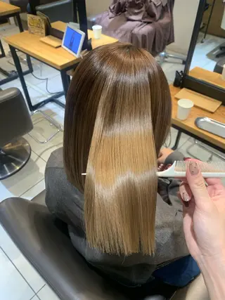 ミディアム soëll所属・☺︎そぶえ　ゆうな/ 暖色カラー/縮毛矯正のヘアスタイル