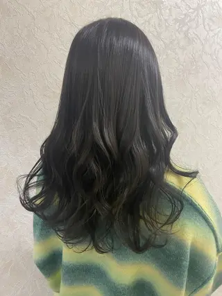 ミディアム カラー 透けるカラー💐 maeのヘアスタイル