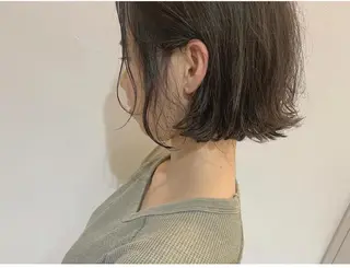 ショート カラー 船津 佳奈美のヘアスタイル