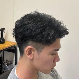 ショート パーマ 久保 美空のヘアスタイル