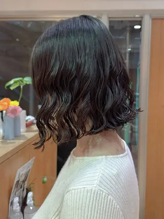 ショート カラー パーマ 大橋 芽衣のヘアスタイル