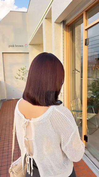 ミディアム カラー 土屋 愛海のヘアスタイル