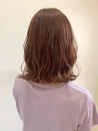 カラー ヤマダ カホのヘアスタイル