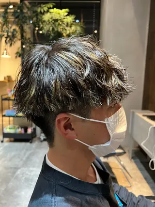 ショート パーマ メンズ 波巻きスパイラルパー マ/シャドウパーマ駿のヘアスタイル